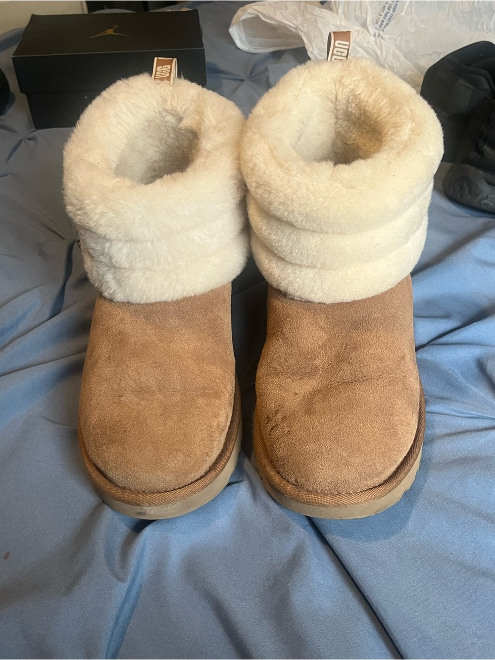 UGG Fluff Mini Quilted Boots Womens US 8 EU39